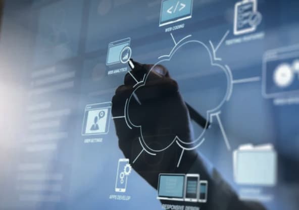 기업·채용 포털 및 <br className="br--mobile" />디지털 브랜딩 솔루션